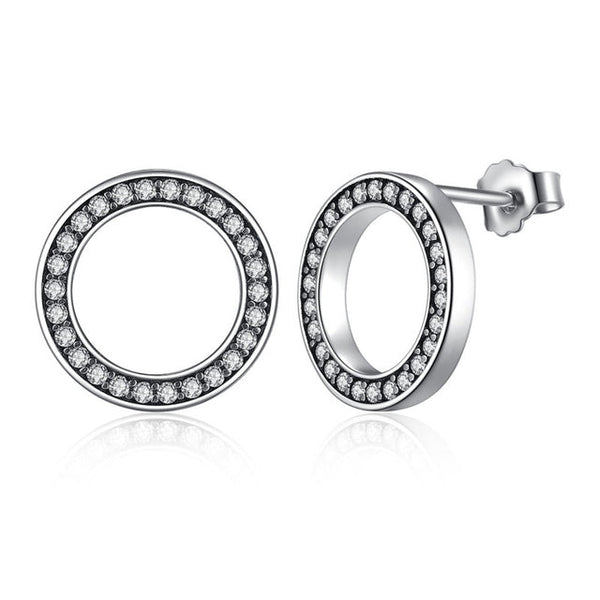 Ohrstecker aus 925 Sterlingsilber passend zu deinem Look.