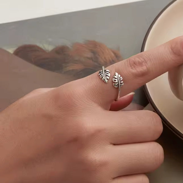Fingerring Ring Monstera Tropisch Silber Zirkonia Kristalle - FALKENKOENIG SCHMUCK & Piercing Online Shop