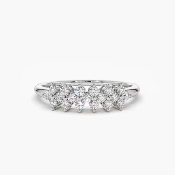Moissanite Fingerring aus vergoldetem 925er Silber – nachhaltige Alternative zum Diamanten, luxuriöser Solitärring in Goldoptik.