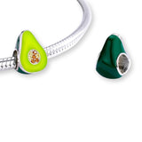 Avocado Charm aus 925er Silber – stilvoller Anhänger in Avocadoform, ideal für Armband oder Halskette, perfekter Schmuck für Food-Lovers.