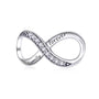 Family Forever, Unendlichkeits Charm-Anhänger aus 925er Silber mit Kristallen – funkelndes Infinity-Symbol für Liebe, Familie & ewige Verbindung.