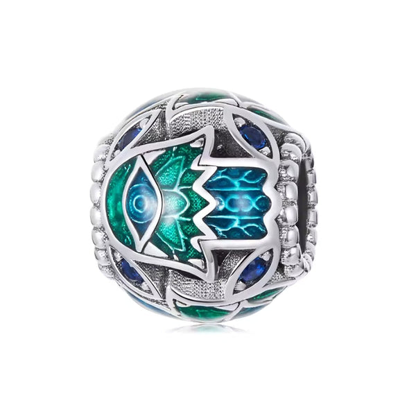 Fatima Charm-Anhänger aus 925er Silber mit Kristallen und Auge Fatimas – spirituelles Schutzsymbol für Stärke, Intuition und positive Energie.