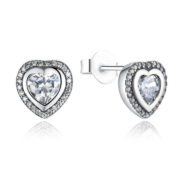 Herzen Ohrstecker aus 925er Silber – besetzt mit vielen Kristallen, romantischer Schmuck für Damen, elegant & funkelnd.