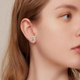 Libellen Ohrstecker aus 925er Silber – mit bunten Kristallen in den Flügeln, naturinspiriert, elegant & verspielt.