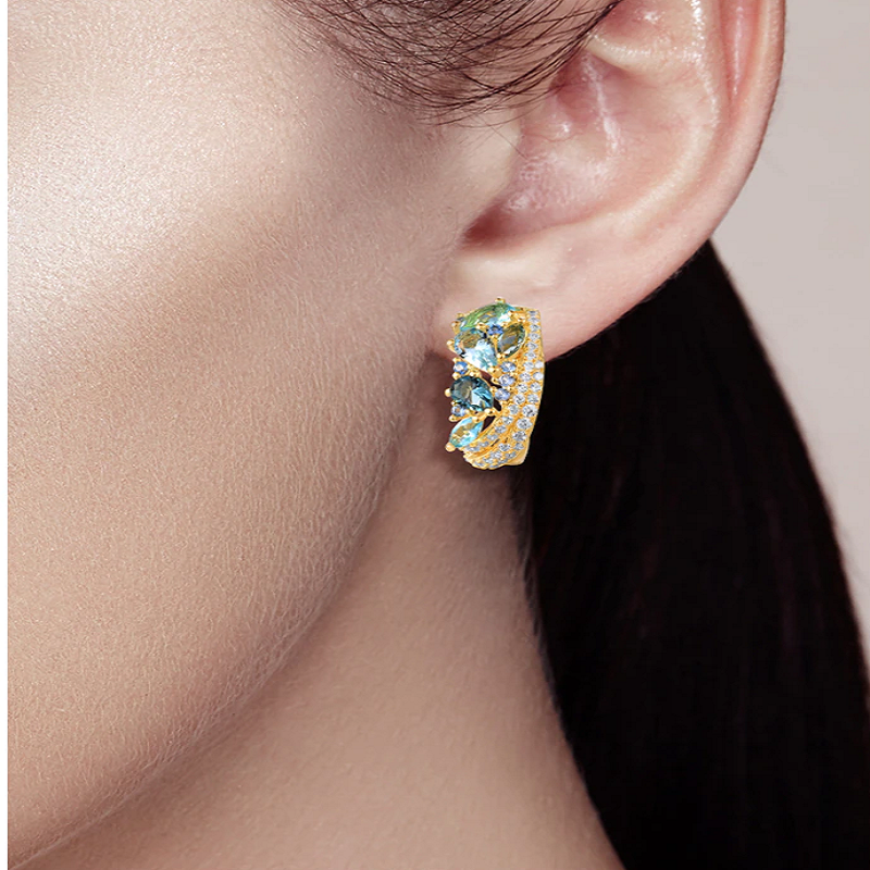 Daisy Ohrringe mit Kristallen - FALKENKOENIG SCHMUCK & Piercing Online Shop