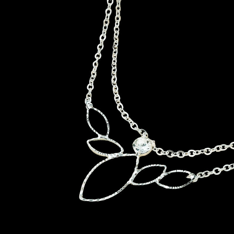 Rückenkette Brautschmuck für Brautkleid mit tiefem Rückenausschnitt, Hochzeitskette in Gold oder Silber mit Sicherheitsverschluss.