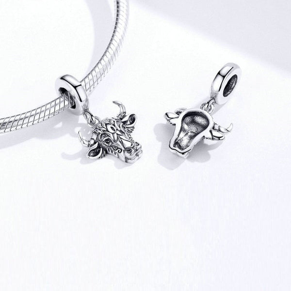 Stier Charm Anhänger Sterlingsilber - FALKENKOENIG SCHMUCK & Piercing Online Shop